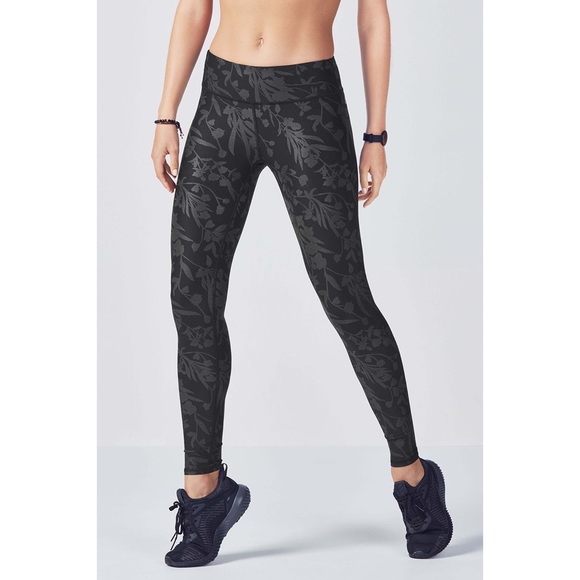 Fabletics Pants - Fabletics Mid-Rise Printed PowerHold Legging XS